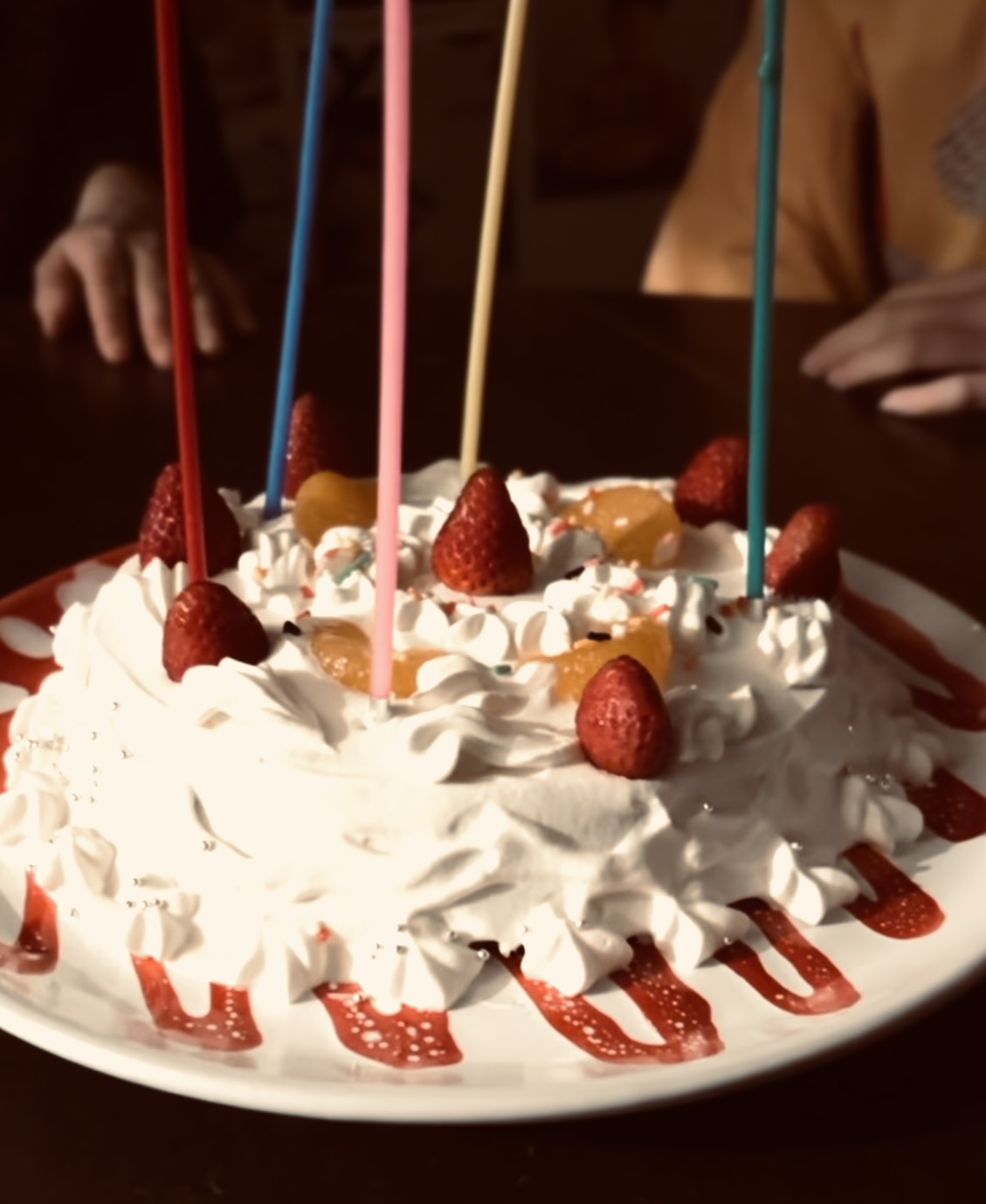 「 ハンブルクより 」 「 手作りのバースデーケーキ 」